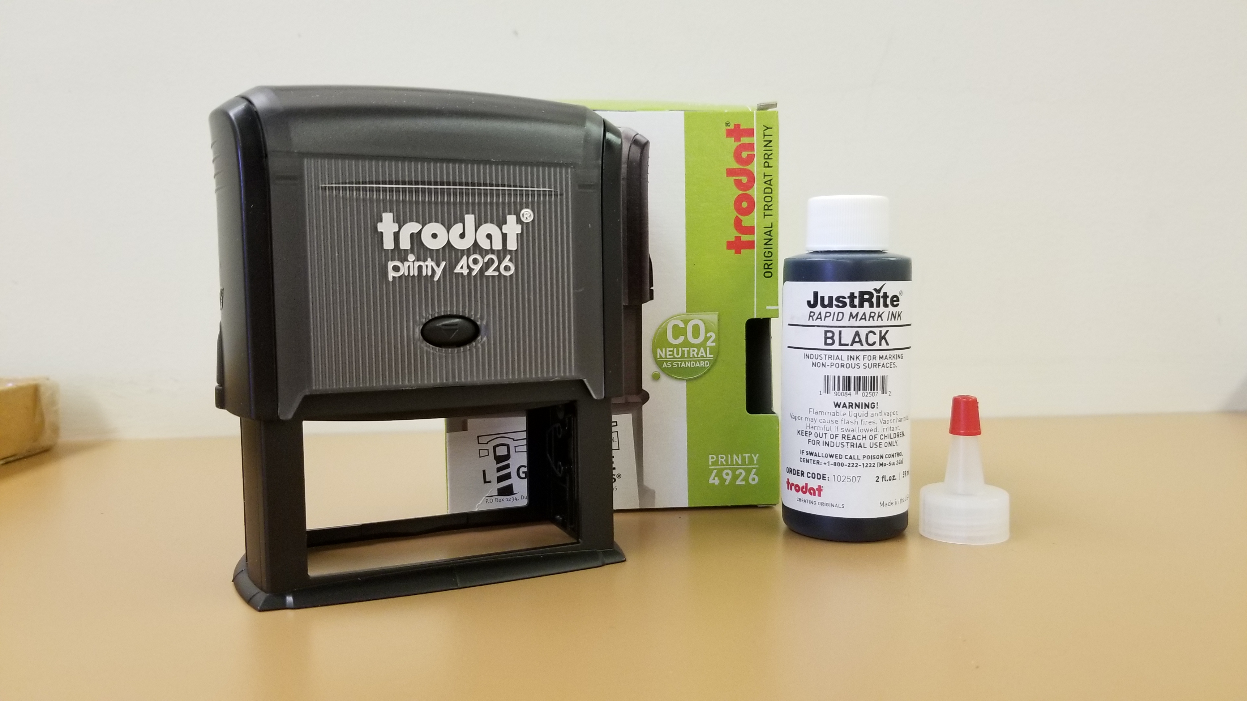 Trodat 4926 Quick Dry stamp kit